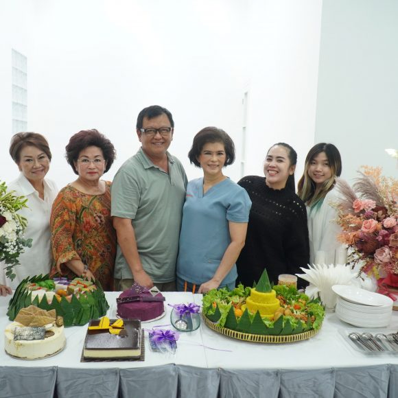 Cheers to 12th years of E3A Clinic Anniversary 🥳🎉✨💖