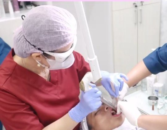 Rahasia Wajah Kencang Tanpa Operasi: Mengenal SmoothLiftin (Laser dari Dalam Mulut) di E3A Clinic Rahasia Wajah Kencang Tanpa Operasi: Mengenal SmoothLiftin (Laser dari Dalam Mulut) di E3A Clinic